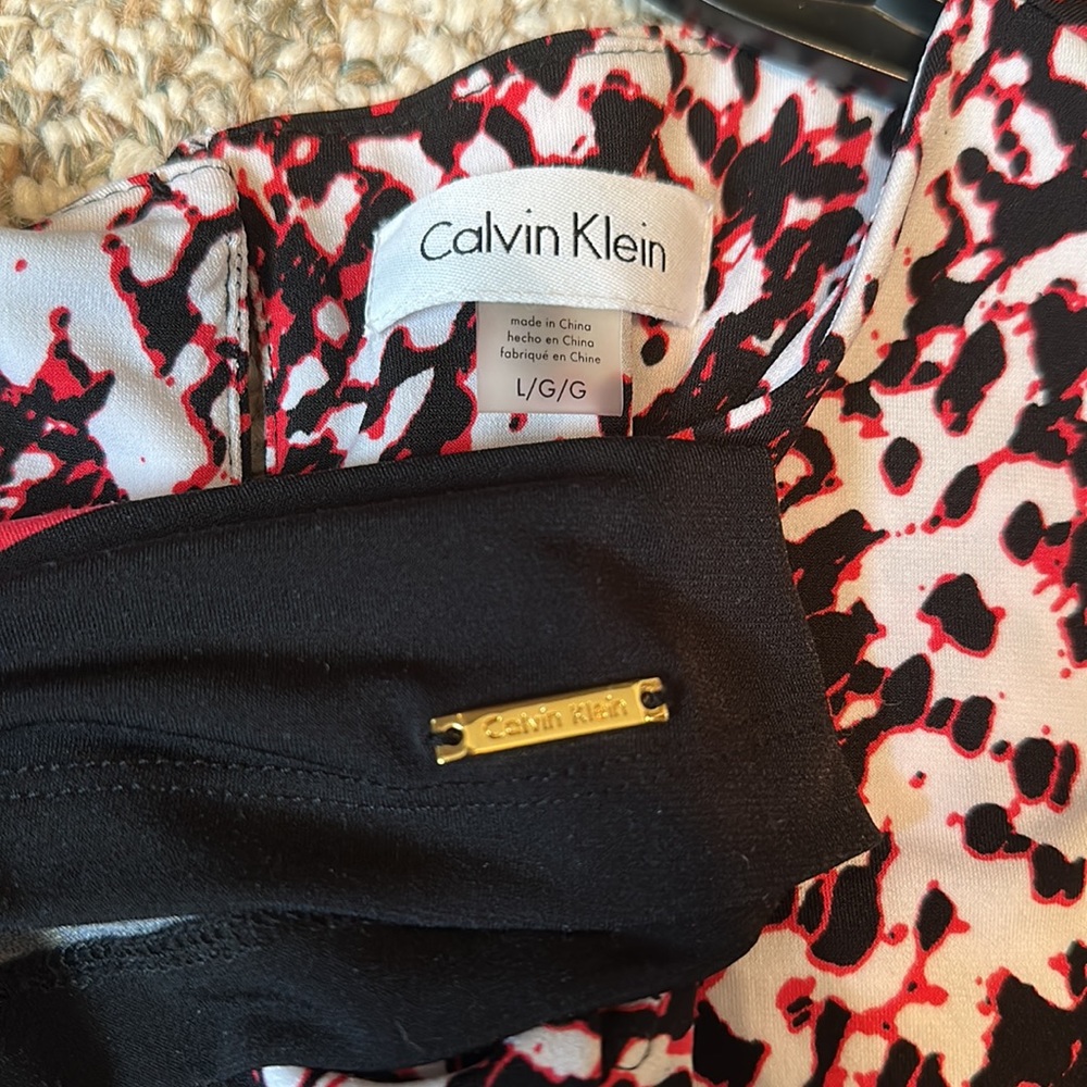 Calvin Klein coral slinky loose tank - Picture 3 of 3